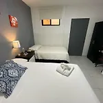 Hotel Tazumal House