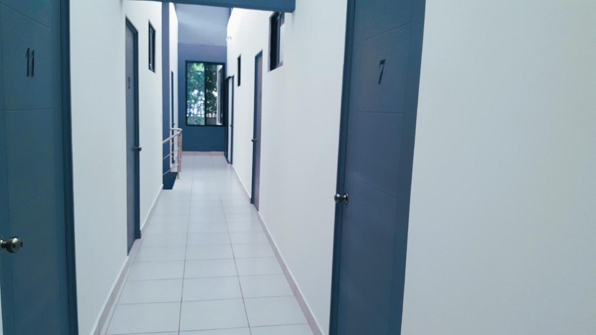 Tazumal House Hotel 2*